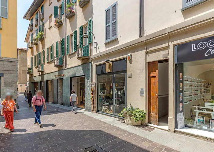 La Casa Di Chicca Como